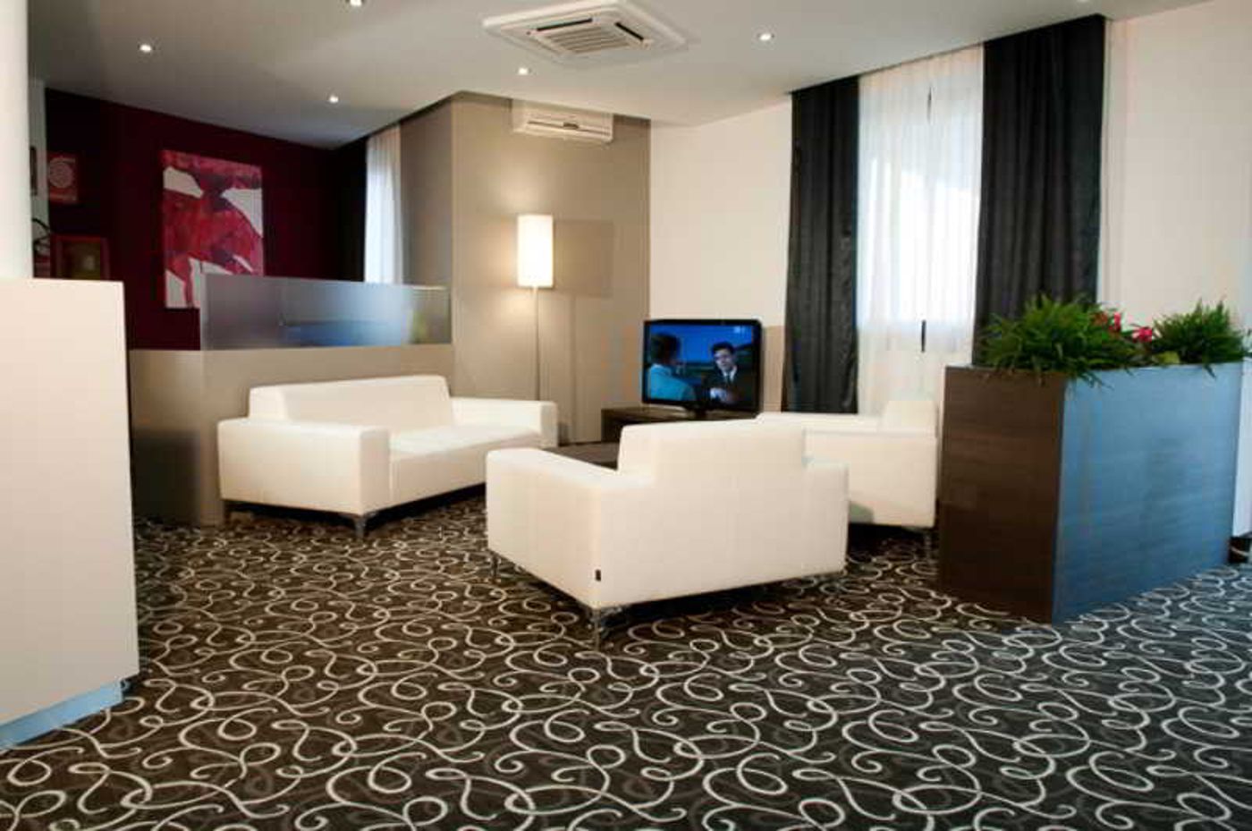 Hotel Gardenia - Italy - ROMANO CANAVESE (TO) - Lobby - 9