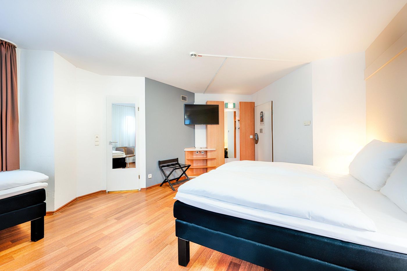 B-B-Bonn-City-Room-10