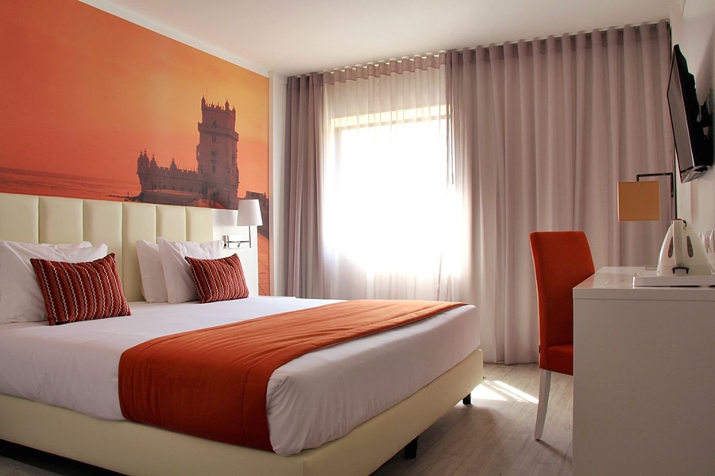 Masa Hotel Almirante-Portugal-LISBOA-Room-4