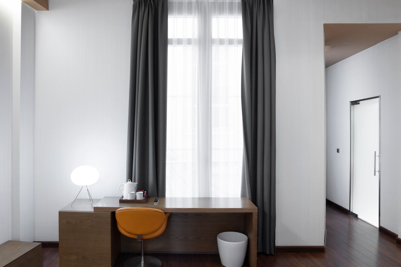 Petite-Palace-Plaza-Hotel-Room-34