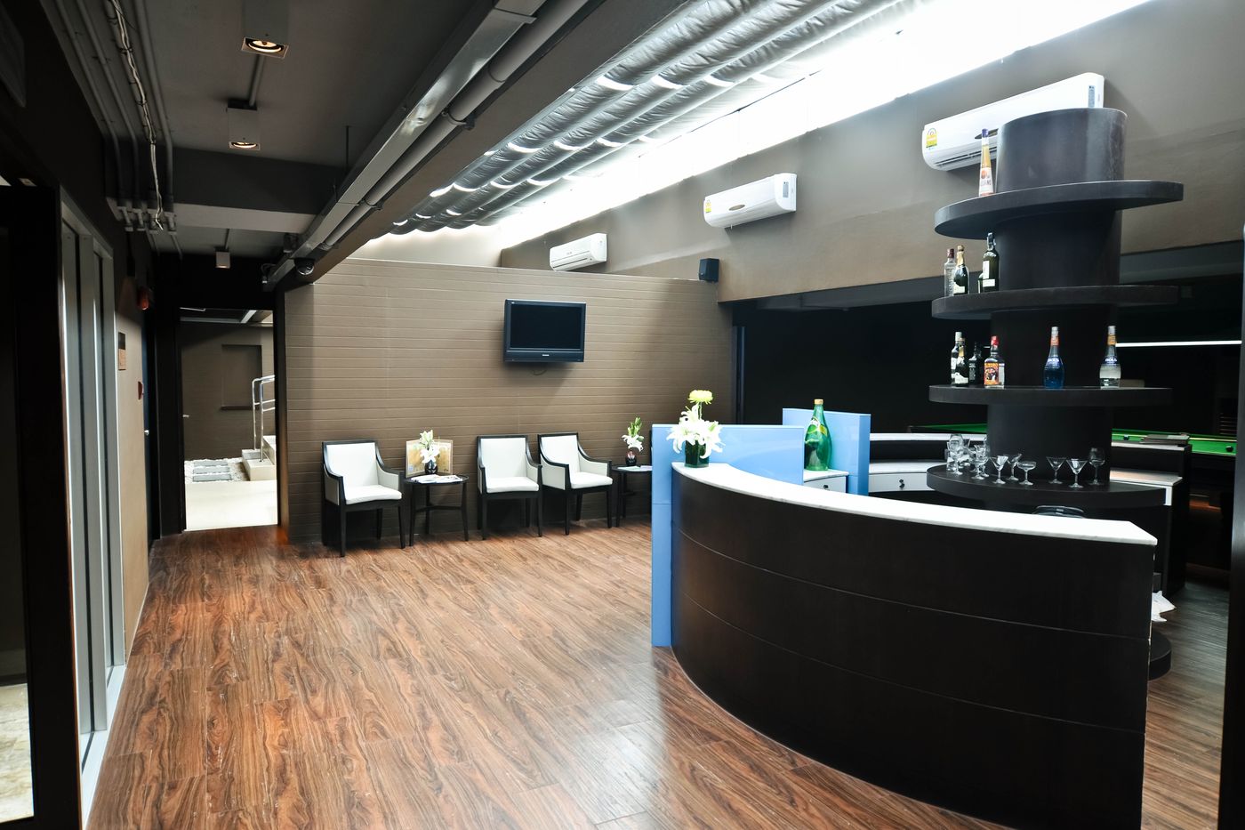 S-15-Sukhumvit-Sports-and-Entertainment-13