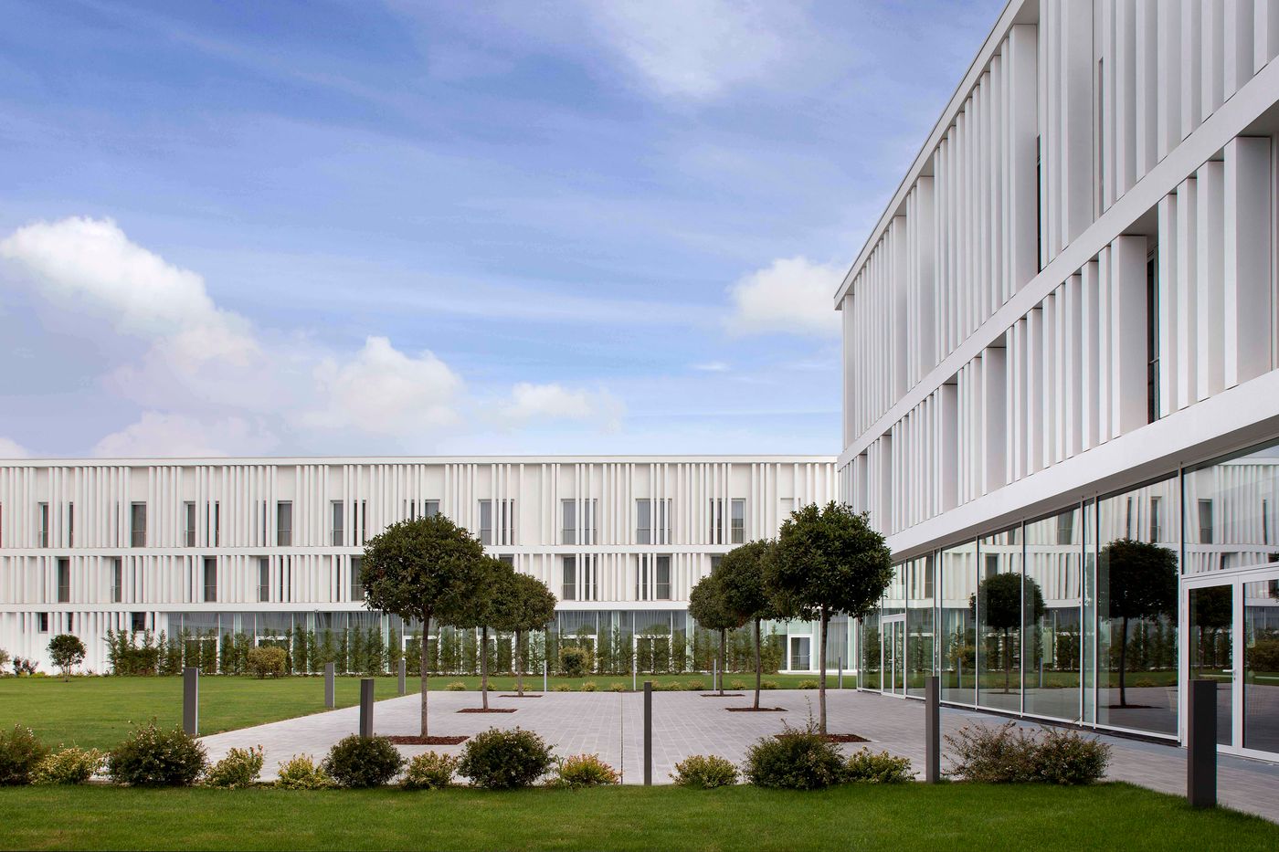 J|Hotel - Italy - TURIN - General view - 4