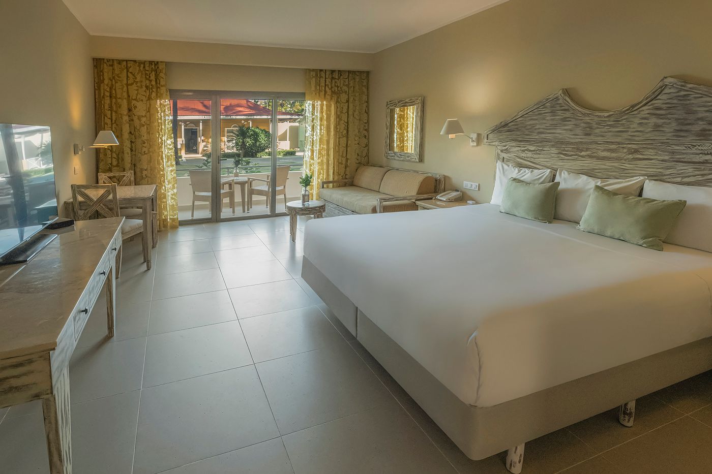 Iberostar Waves Dominicana