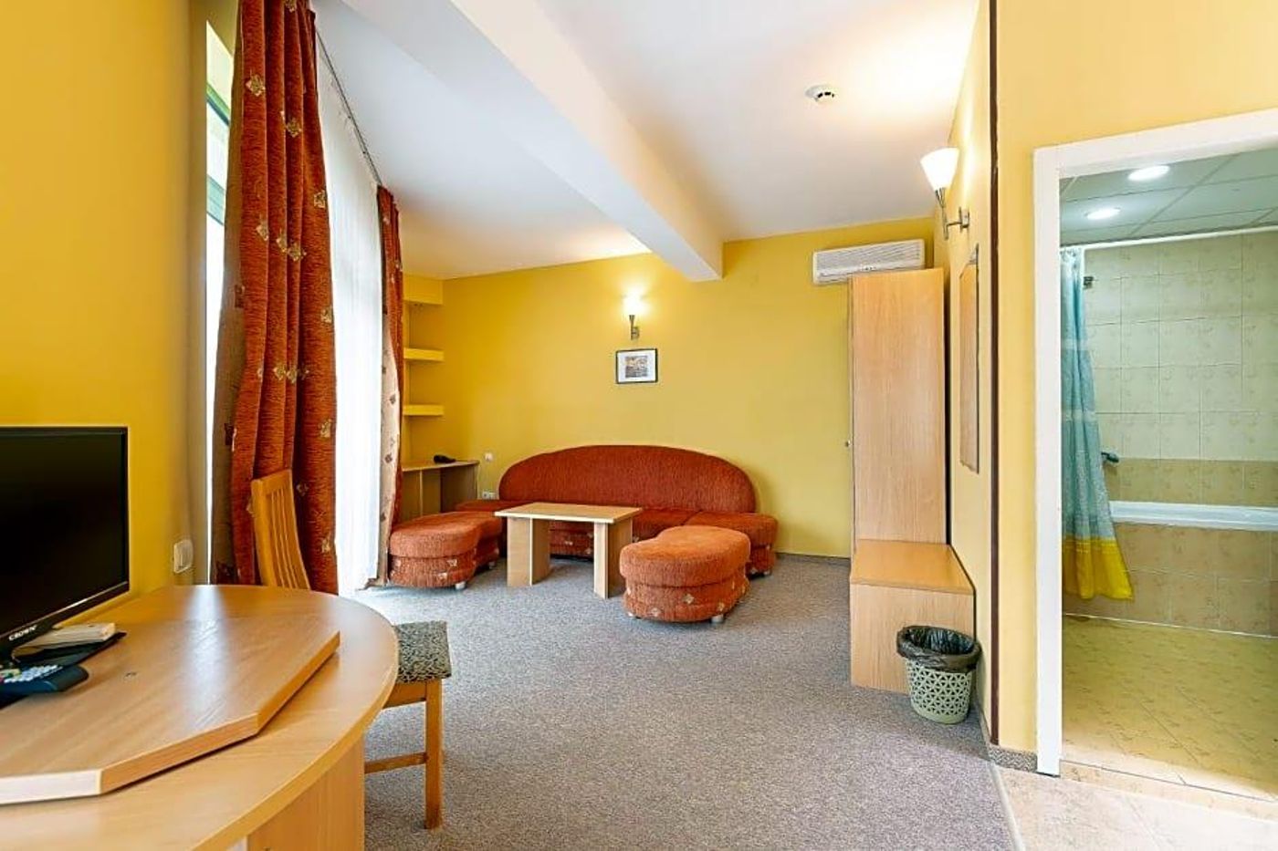 Juli-General-view-24