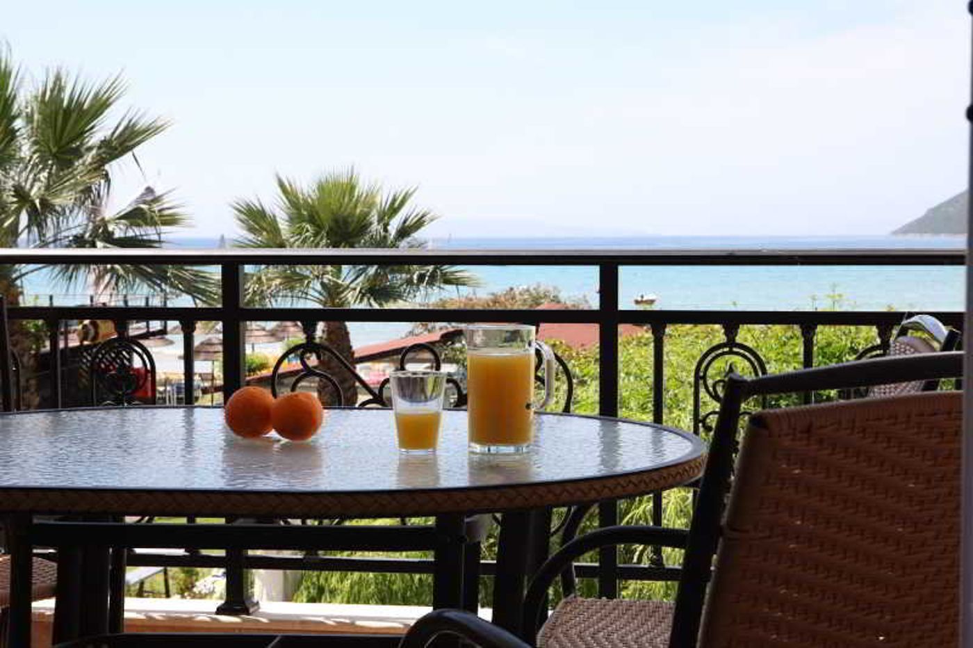 Grand-Nefeli-Terrace-33