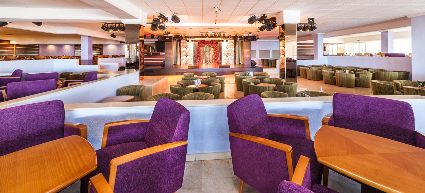 Hoteles-Globales-Club-Almirante-Farragut-Bar-25