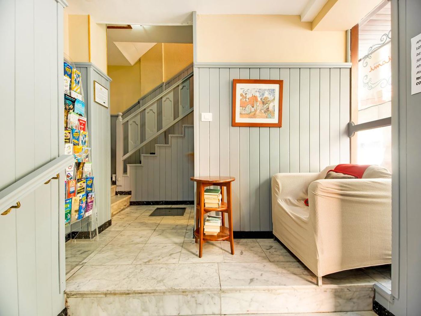 Miami-Las-Palmas-Lobby-21