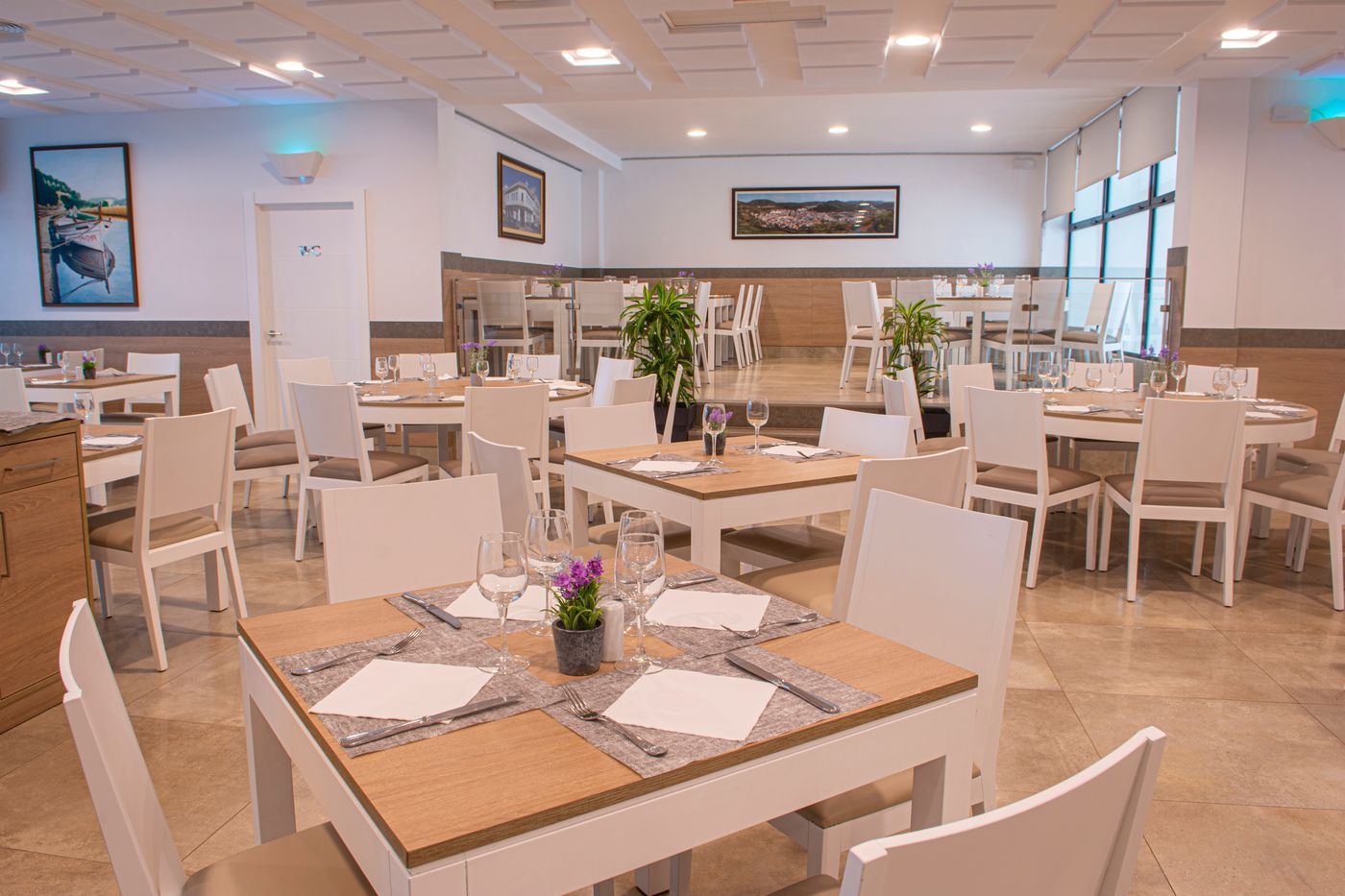 Loar-Ferreries-Apartments-Restaurant-30