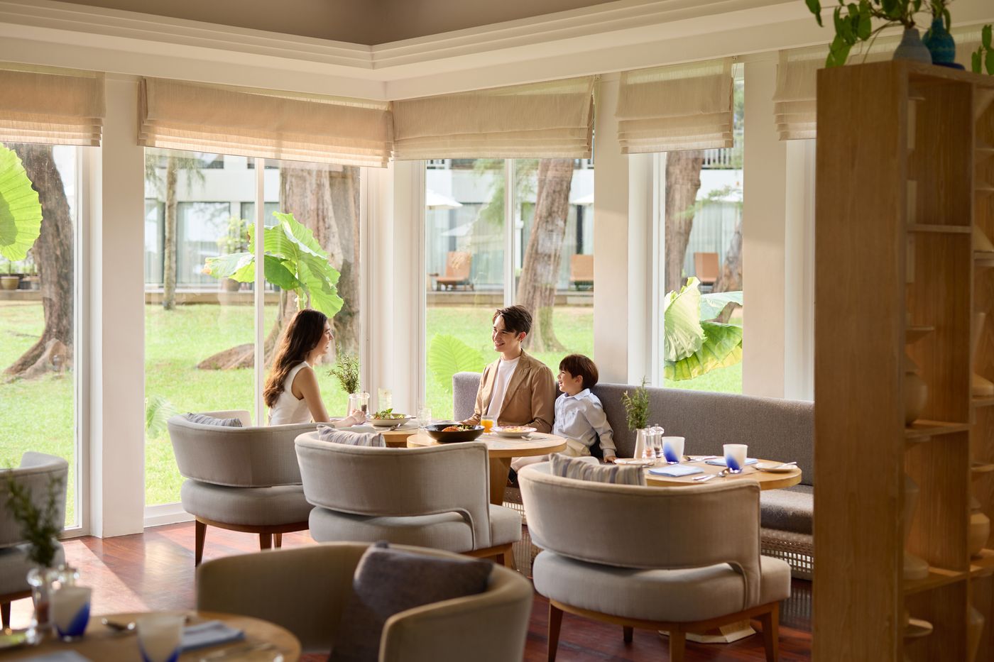 Dusit-Thani-Laguna-Phuket-Restaurant-56