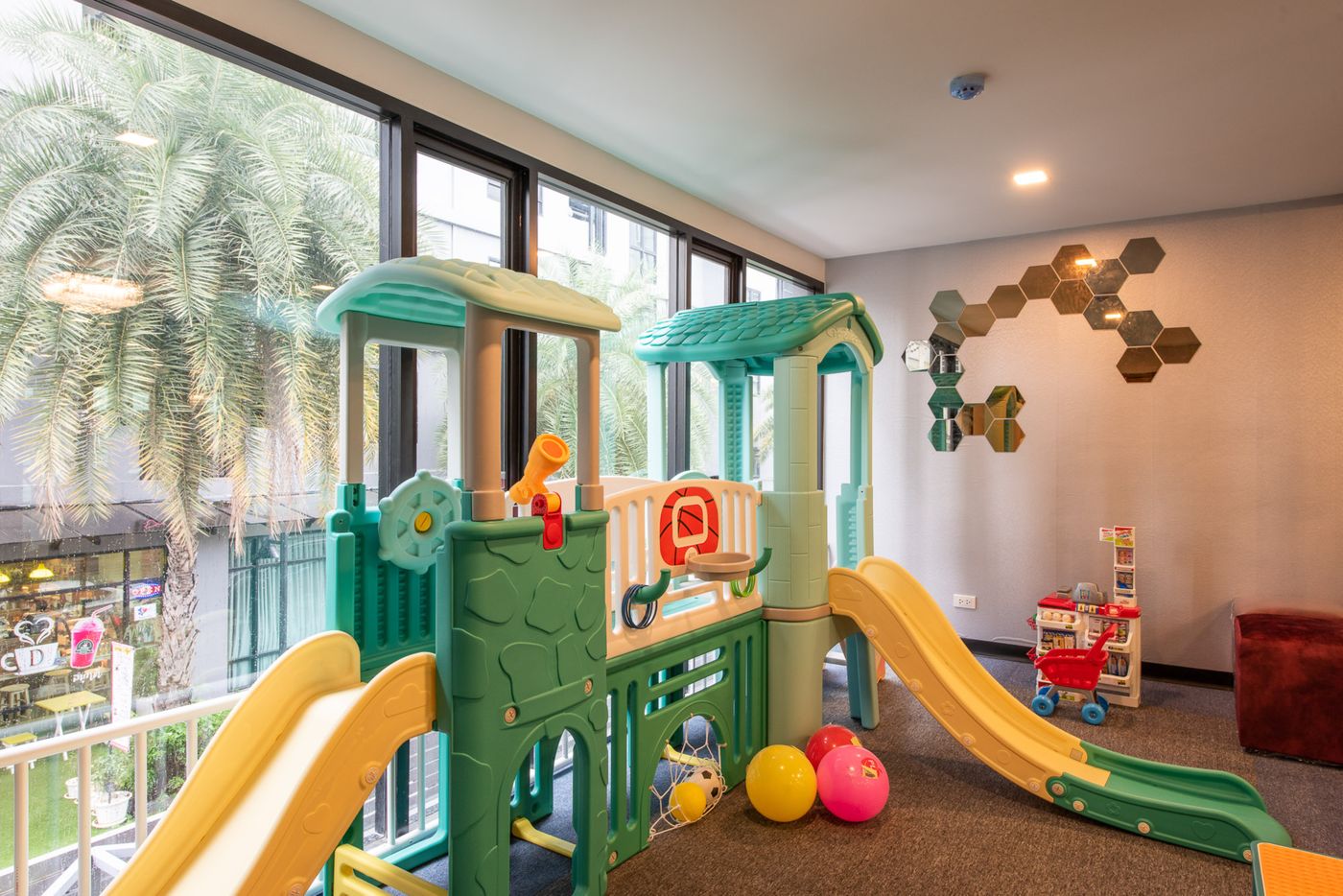 Metro-Hotel-Ratchada-36-by-ZUZU-Sports-and-Entertainment-29