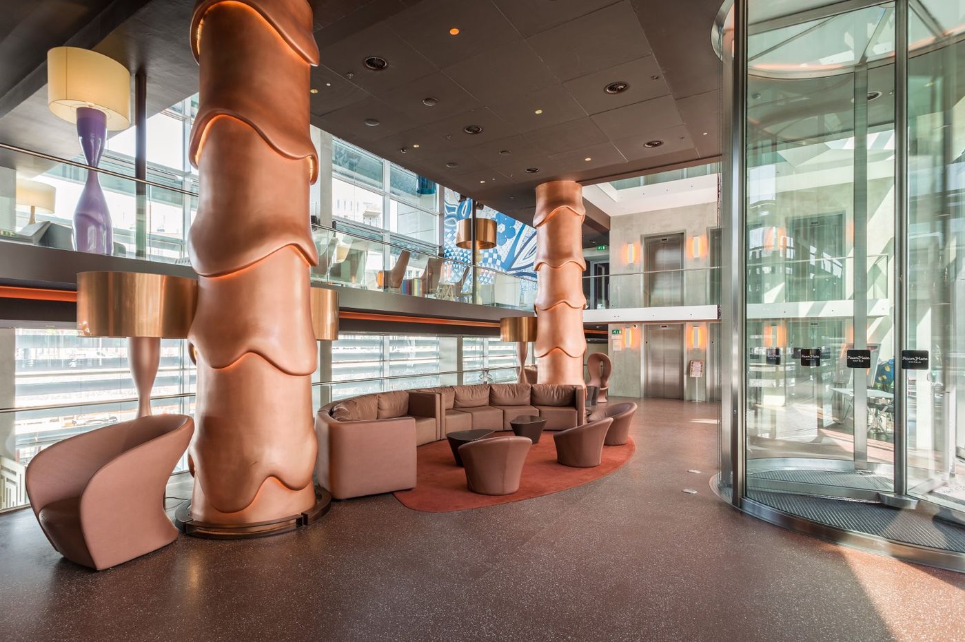 Room-Mate-Aitana-Lobby-3