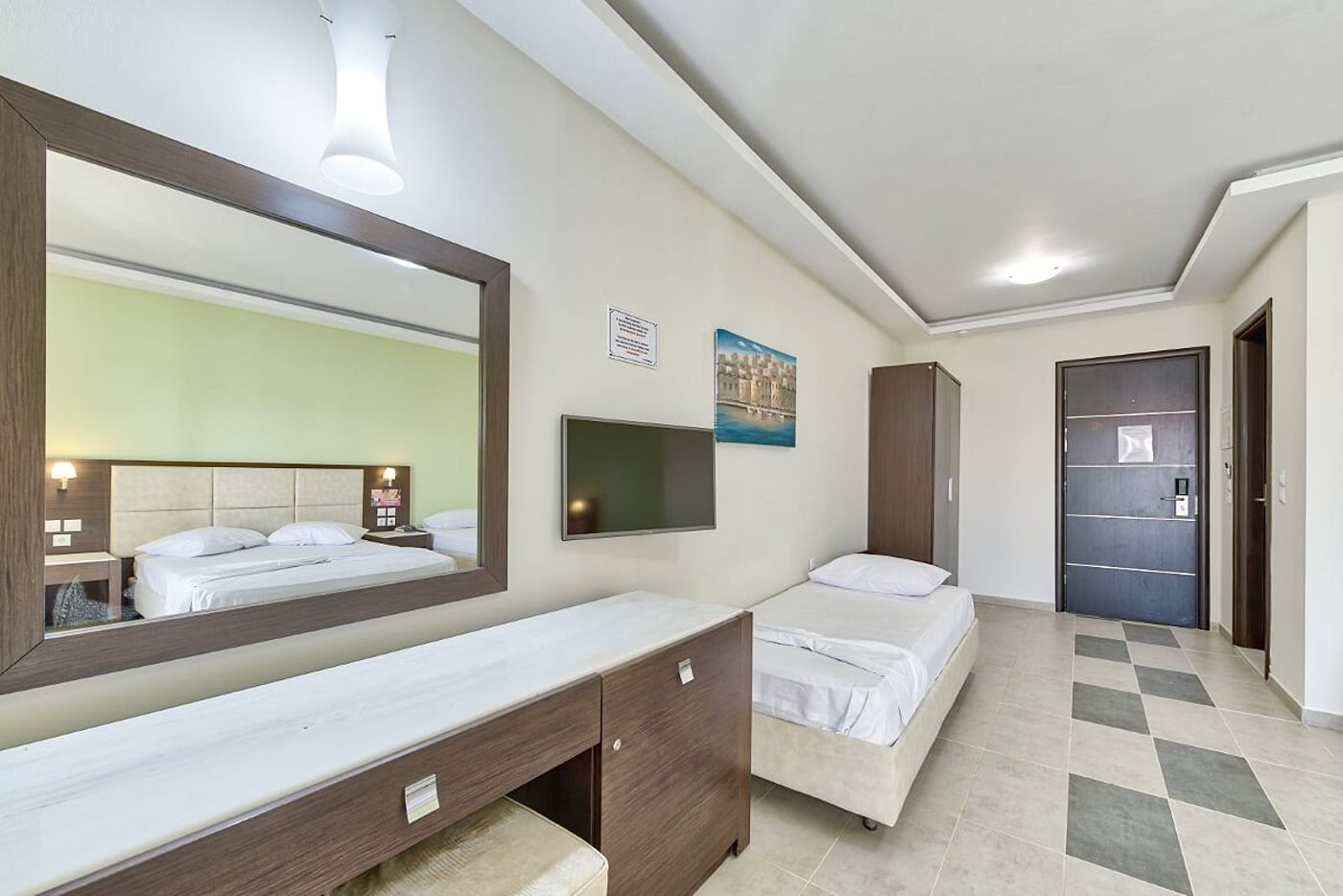 Majestic-Spa-Room-23