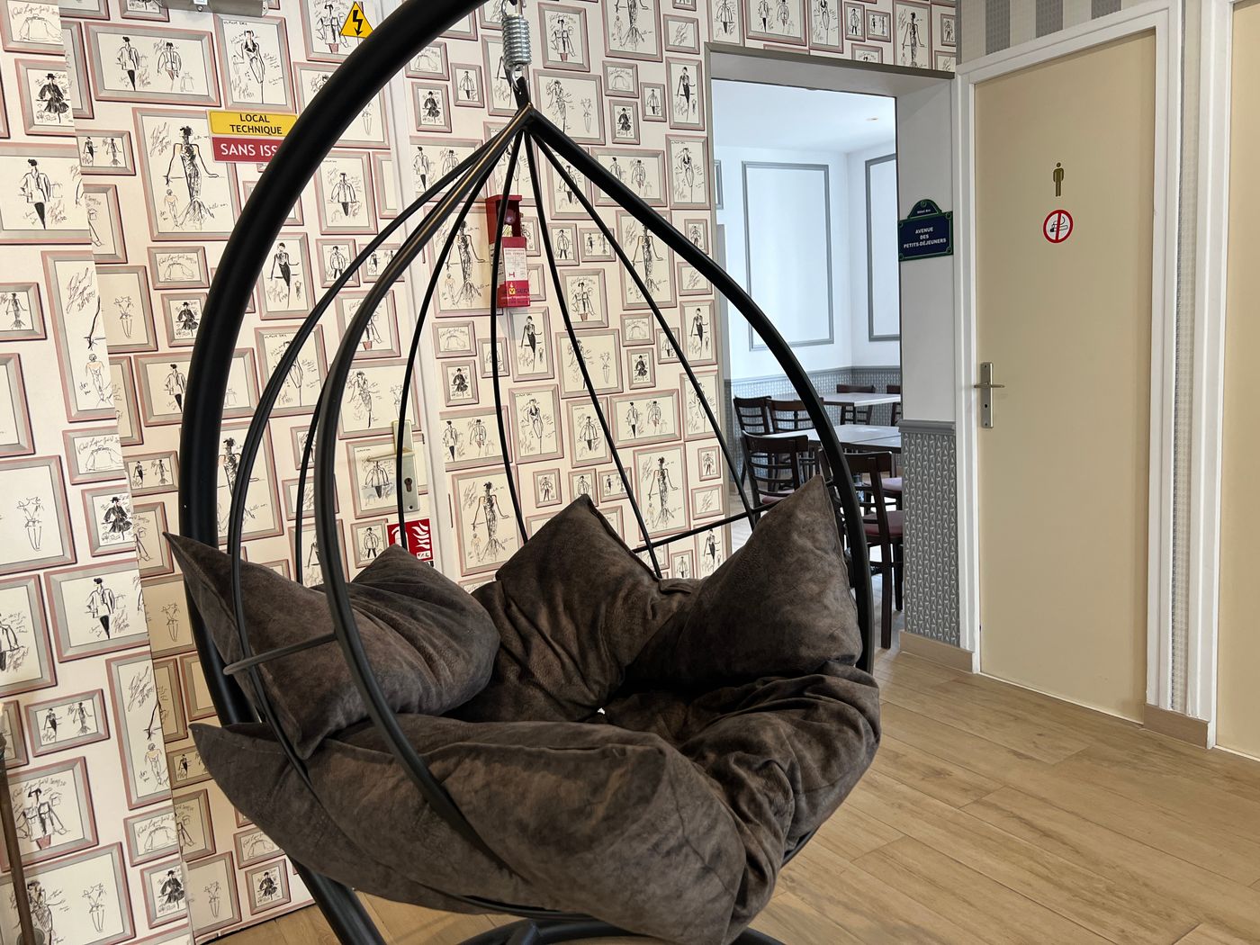 Arc-Paris-Porte-d-Orleans-Lobby-20