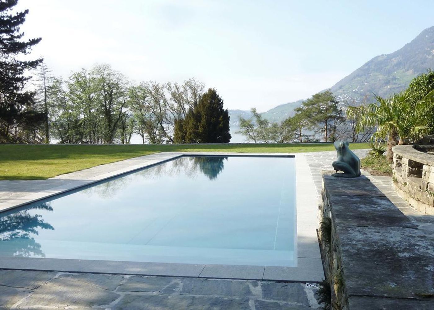 Flora Alpina-Switzerland-VITZNAU -General view-7