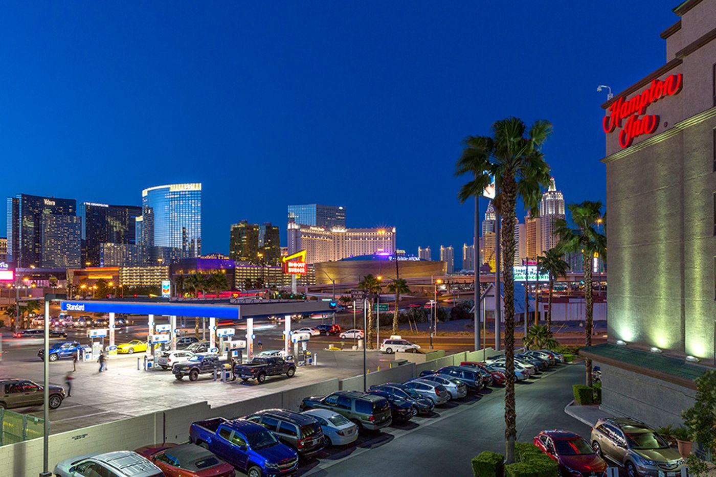 Hampton-Inn-Tropicana-General-view-10