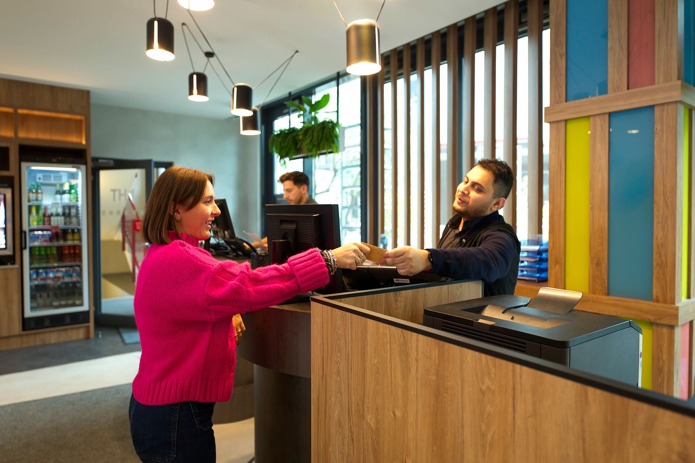 Novotel-Suites-Berlin-City-Potsdamer-Platz-Lobby-17