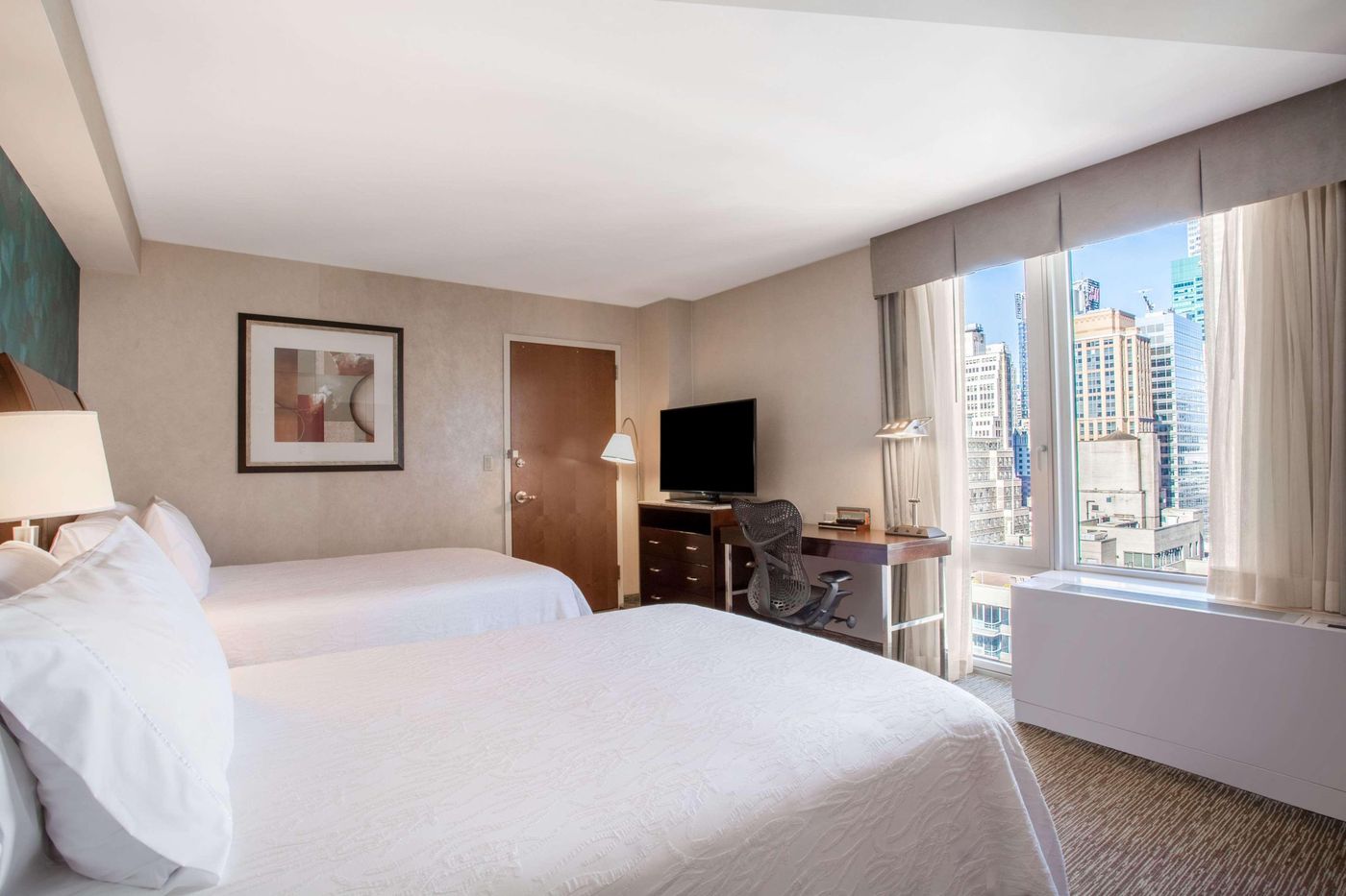 Hilton-Garden-Inn-NY-West-35-Street-Room-20