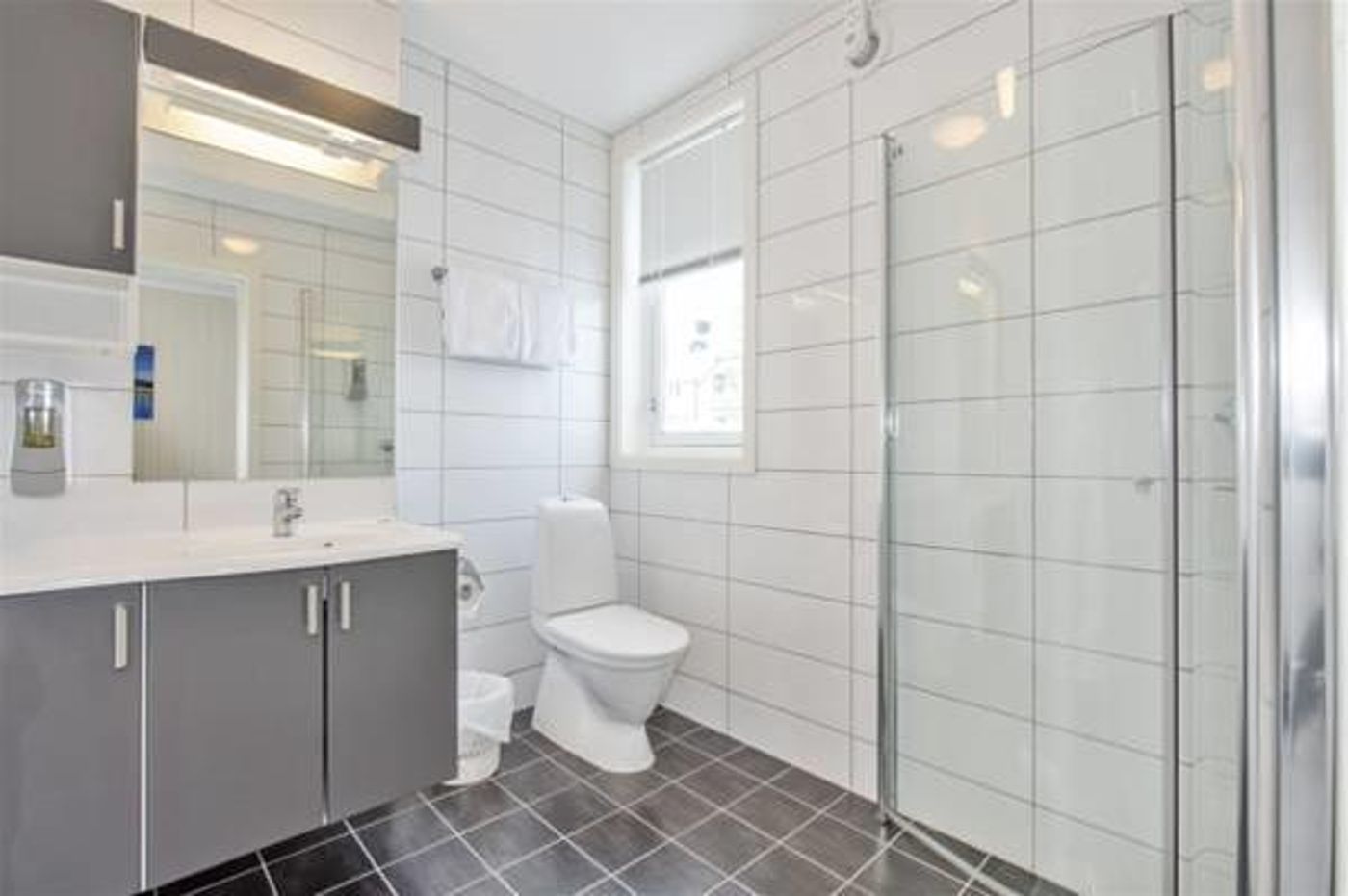 Enter Backpack Hotel-Norway-TROMSO-General view-3