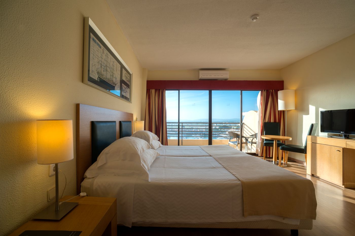 Vila-Gale-Marina-Room-23