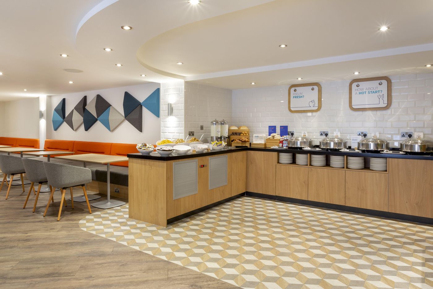 Holiday Inn Express - Edinburgh City Centre - United Kingdom - EDINBURGH - Restaurant - 8