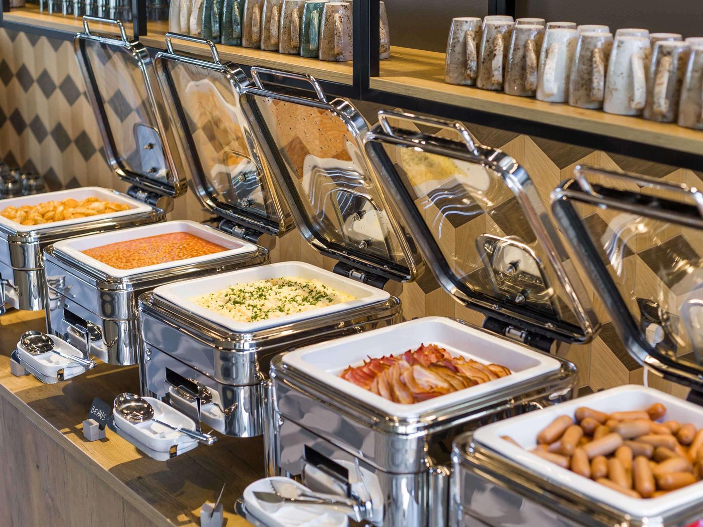 ibis-Tallinn-Center-Restaurant-54