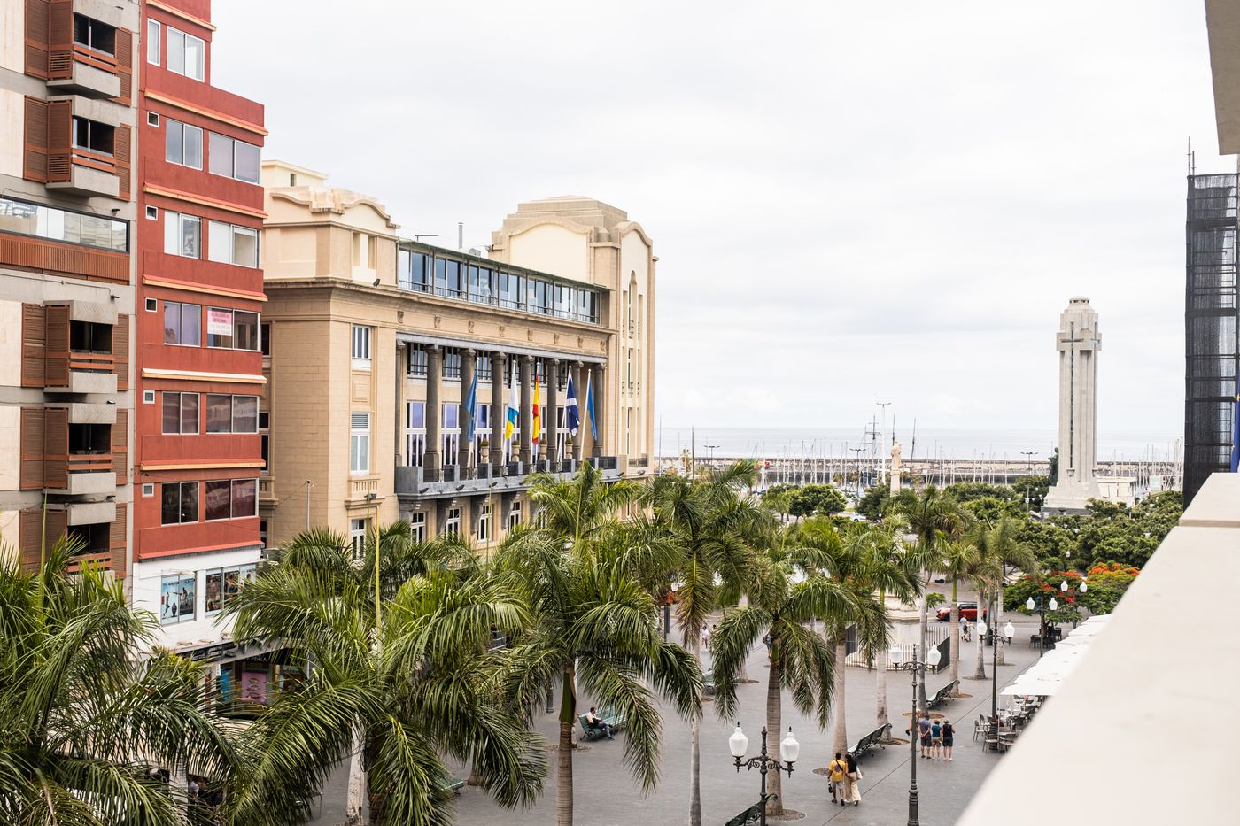 Adonis-Capital-Room-4