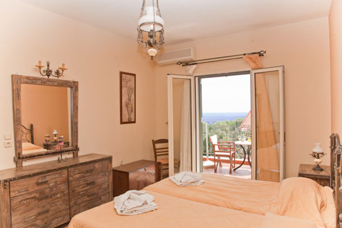 Liocharis Apartments