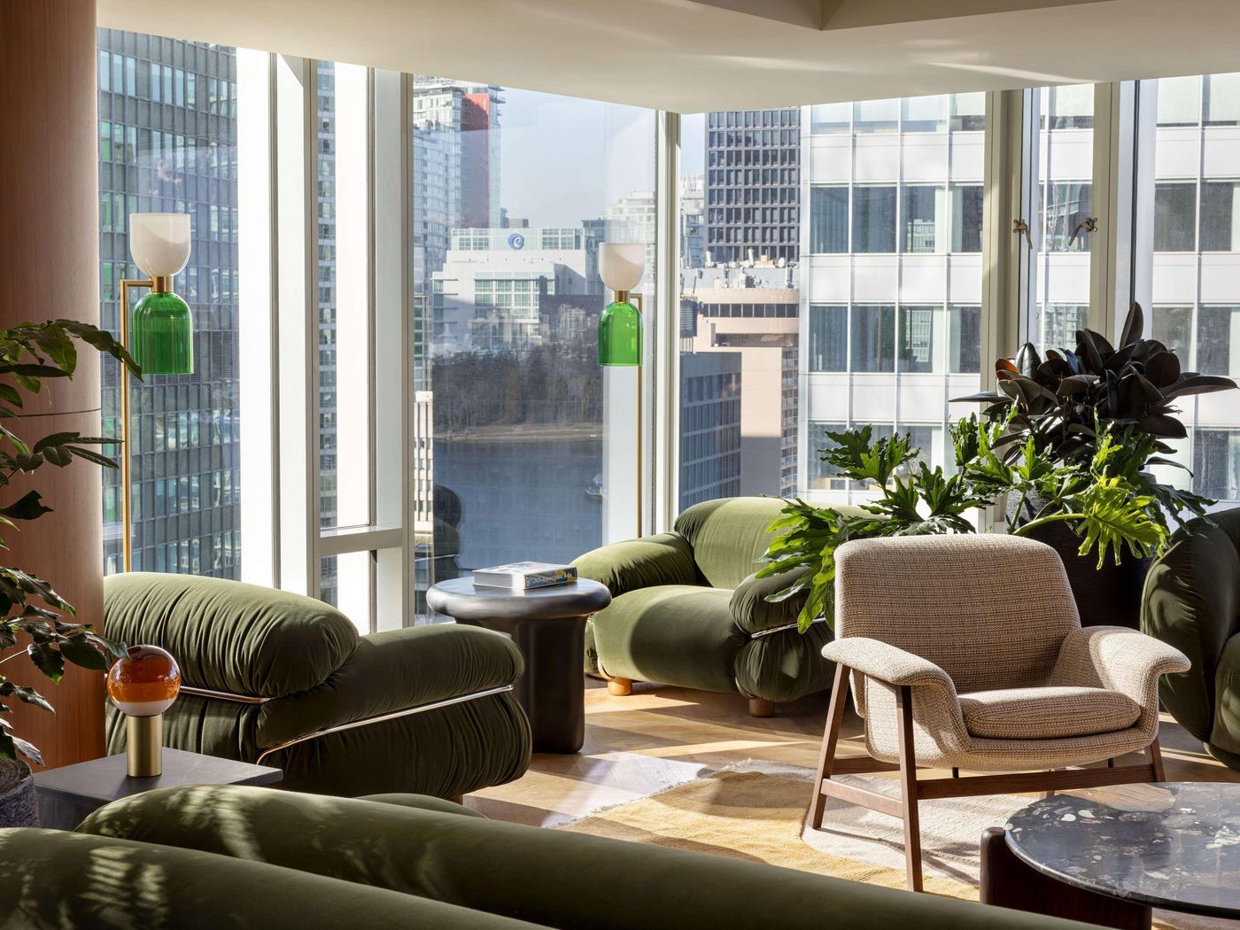 Fairmont-Pacific-Rim-Room-13