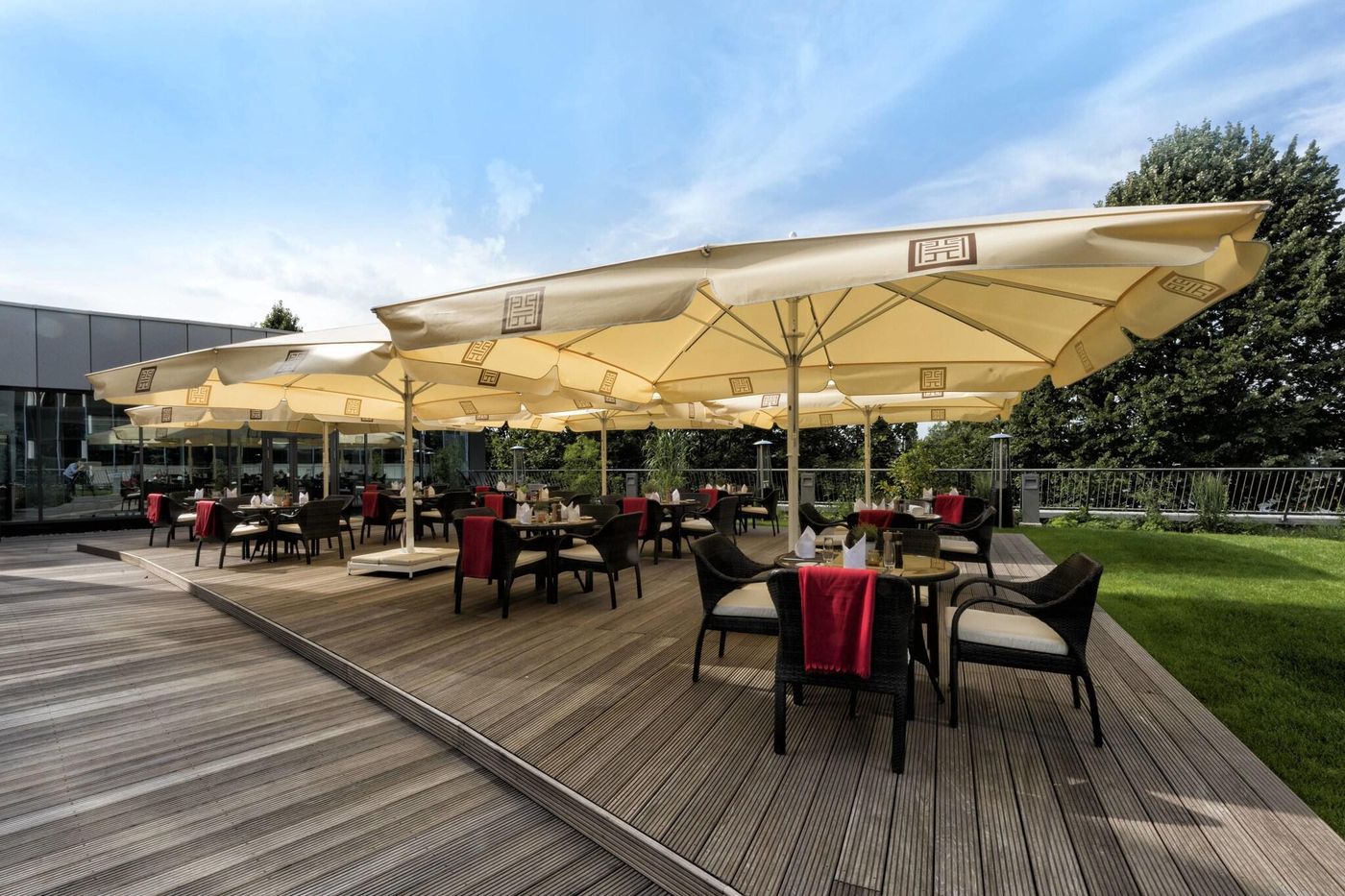 Delta Hotels Frankfurt Offenbach - Germany - Offenbach - Terrace - 2