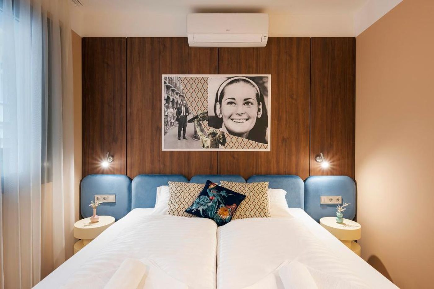 The-Magazine-Rooms-Room-9