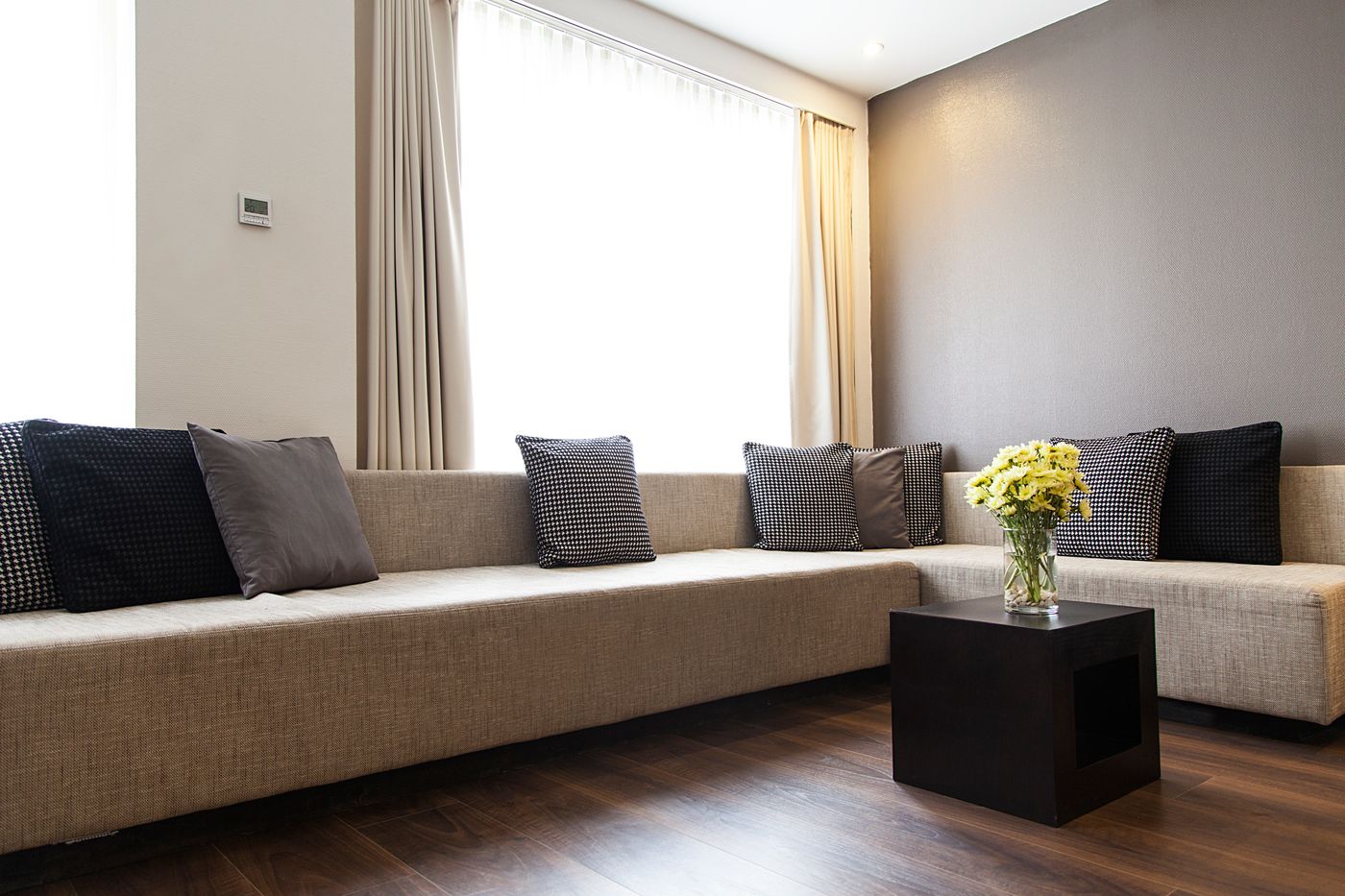 Quentin-Boutique-Hotel-Room-8