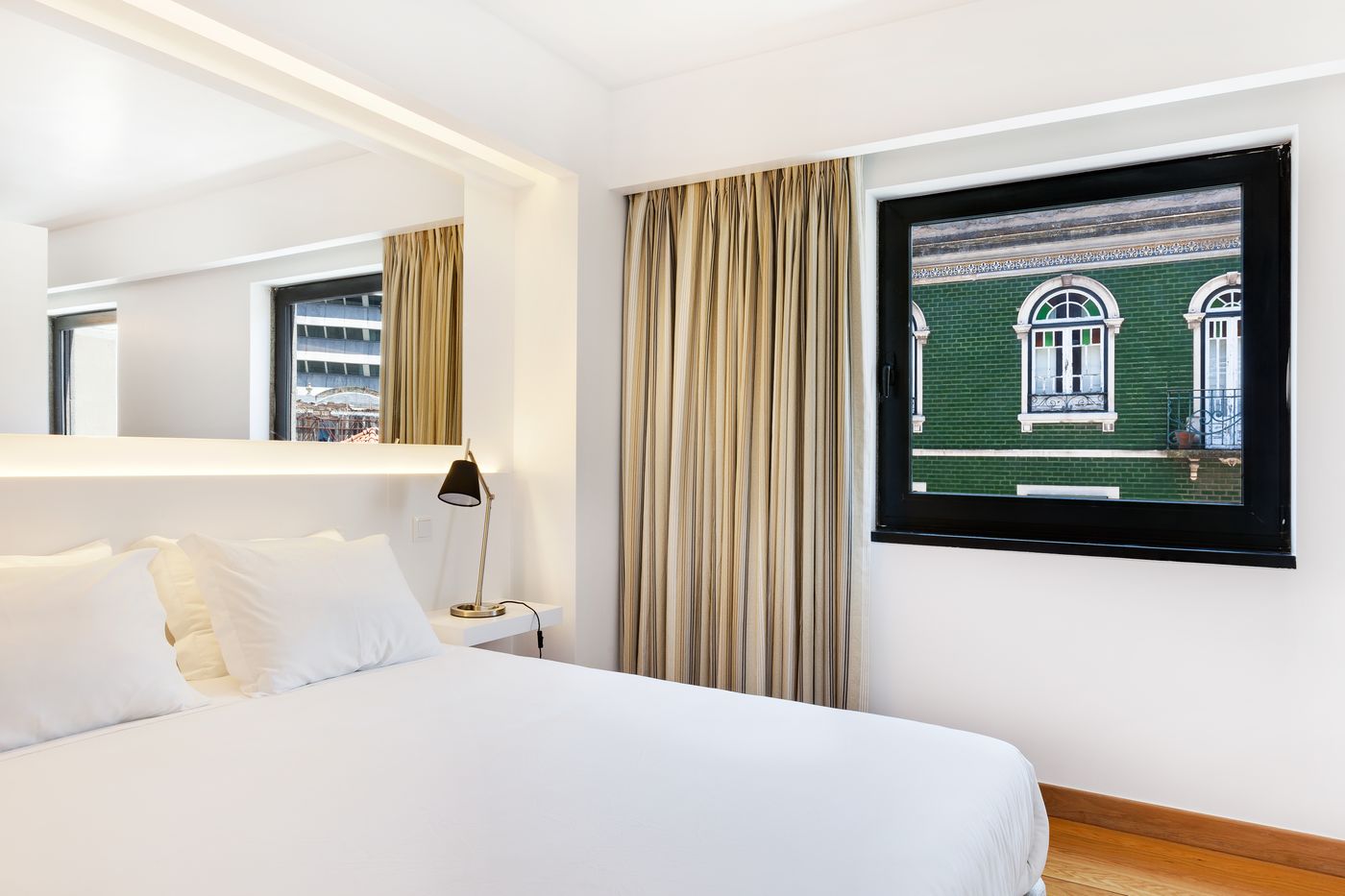 Hello-Lisbon-Marques-de-Pombal-Room-22