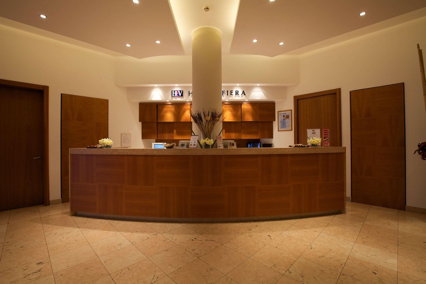 Best Western Hotel Fiera Verona - Italy - Verona VR - Lobby - 6