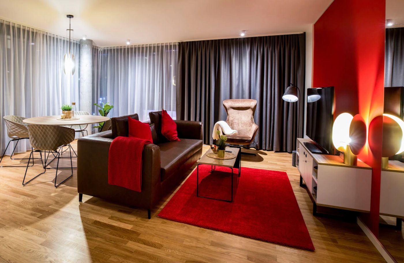 Aeronaut-Serviced-Apartments-powered-by-Pearl1-Room-33