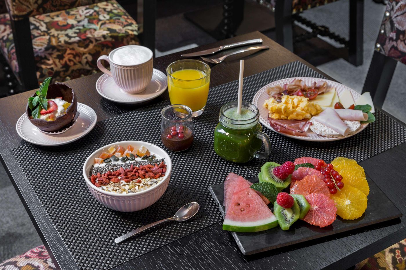 Room-Mate-Alba-Restaurant-35