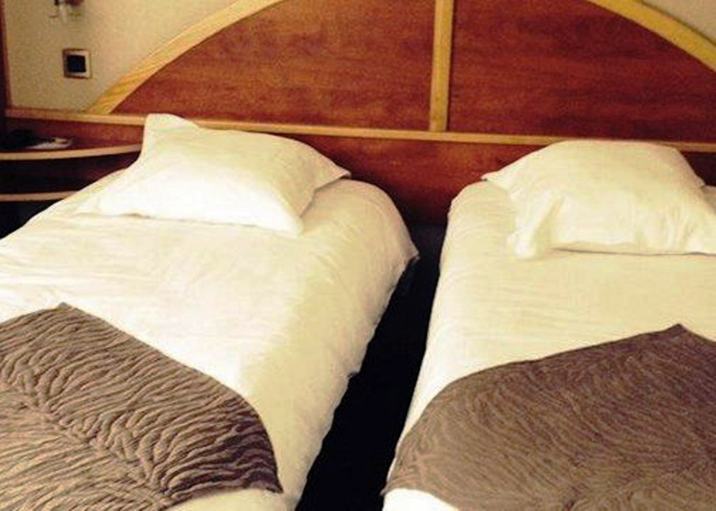 Contact Hotel Le Seino-Marin-France-Cleon-Room-7