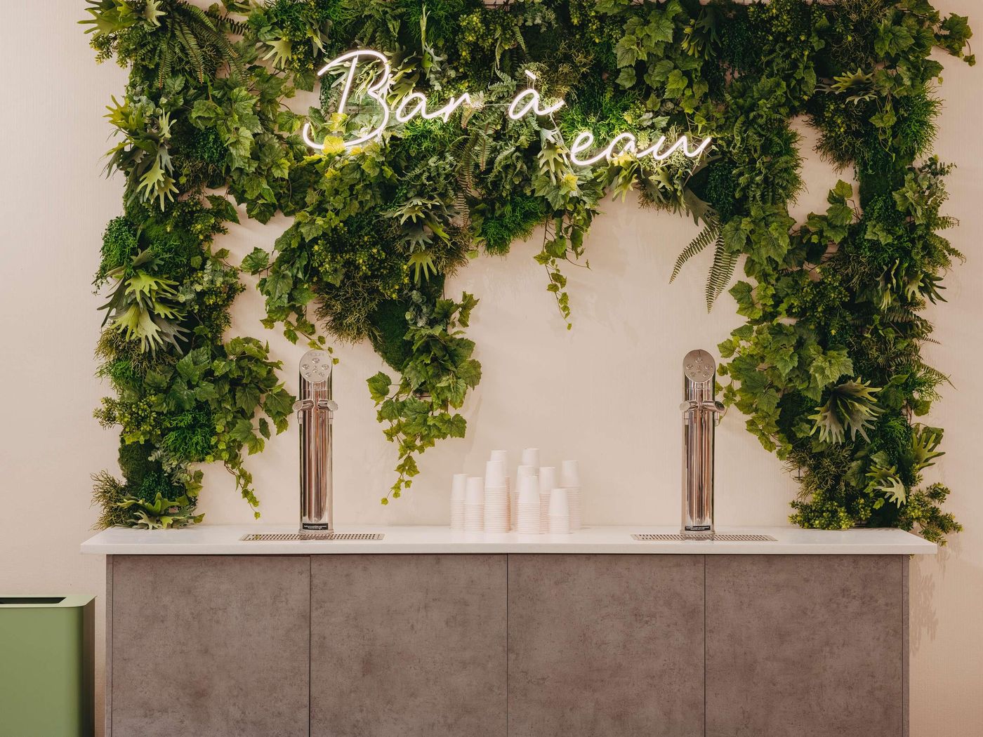 Novotel-Paris-Tour-Eiffel-General-view-32