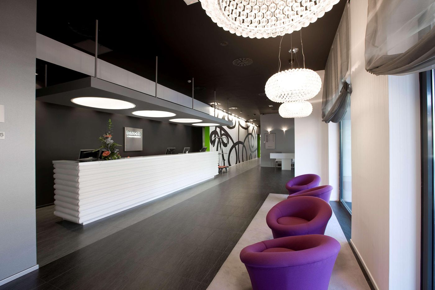 Occidental-Castellana-Norte-Lobby-5