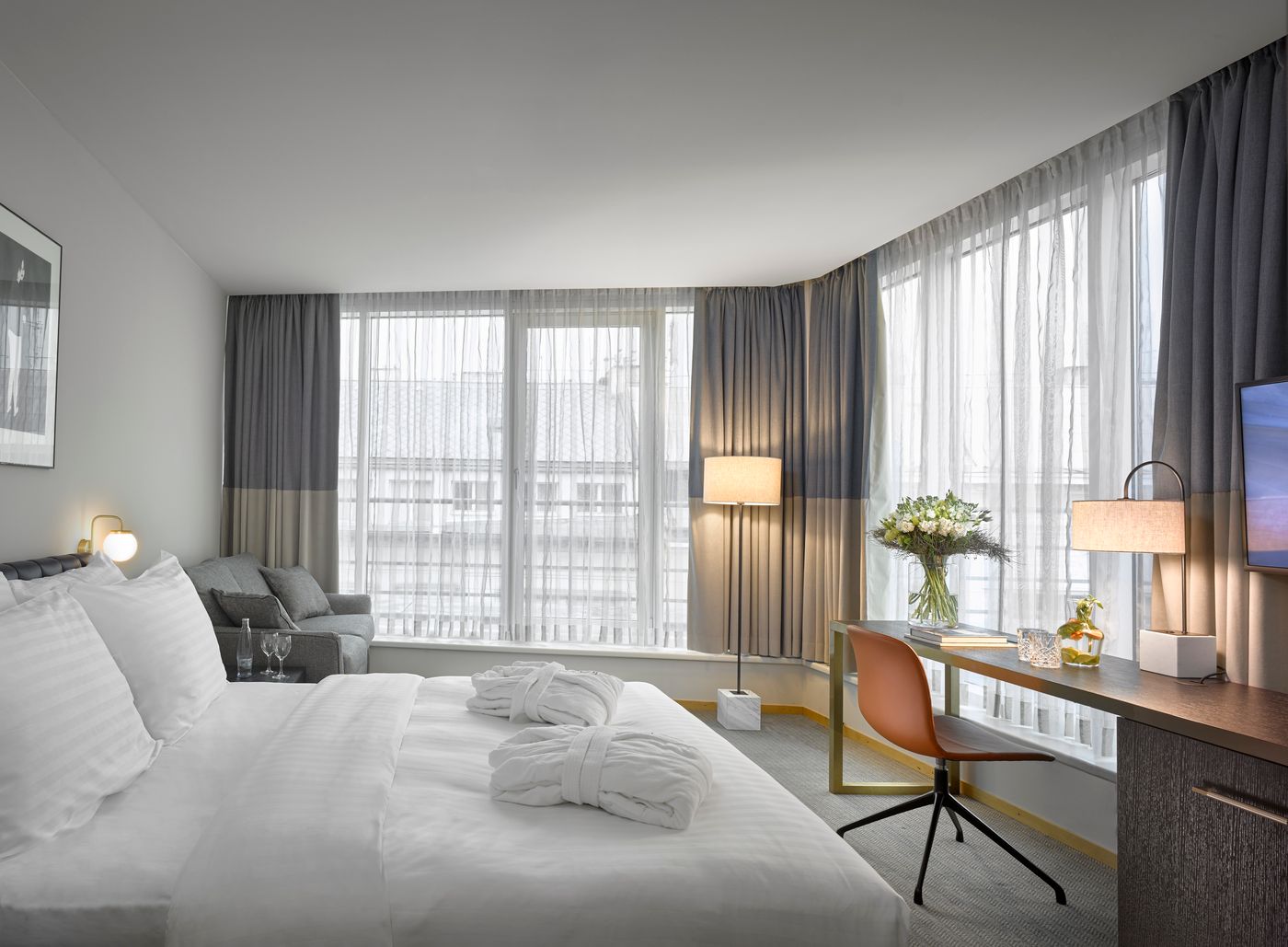 K-K-Hotel-Fenix-Room-26