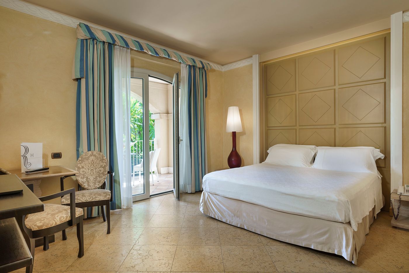 Romano-Palace-Luxury-Hotel-Room-26