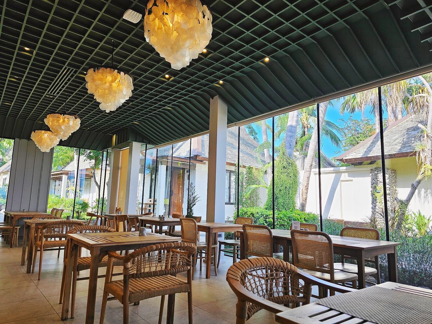 Baan-Haad-Ngam-Boutique-Resort---Villas-Bar-72