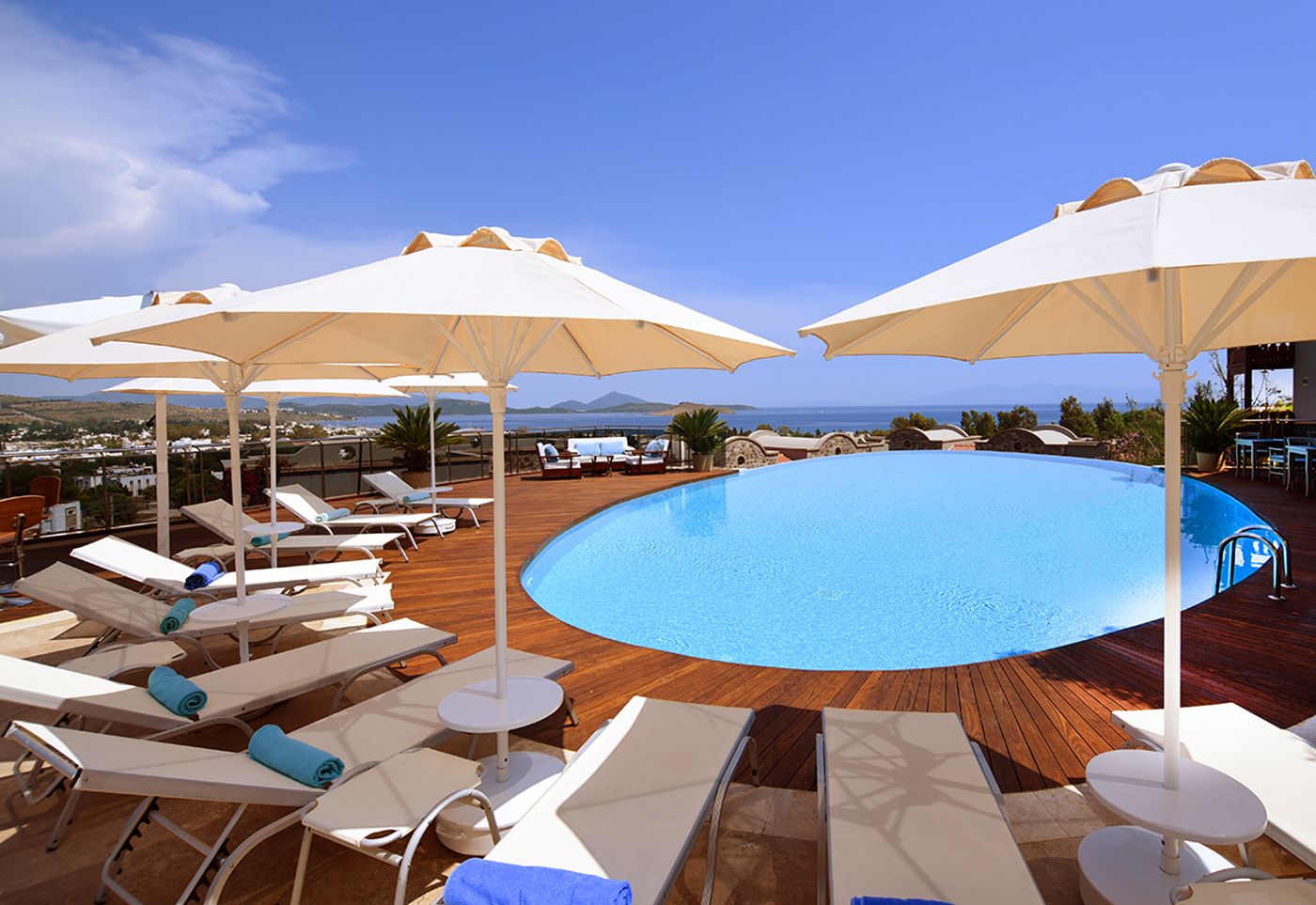 Temenos Luxury Hotel & Spa