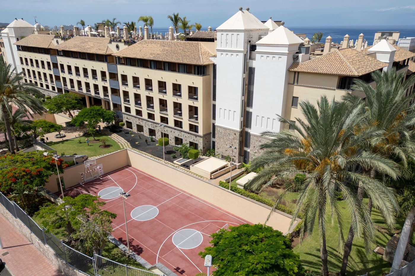 Hotel-GF-Gran-Costa-Adeje-General-view-12