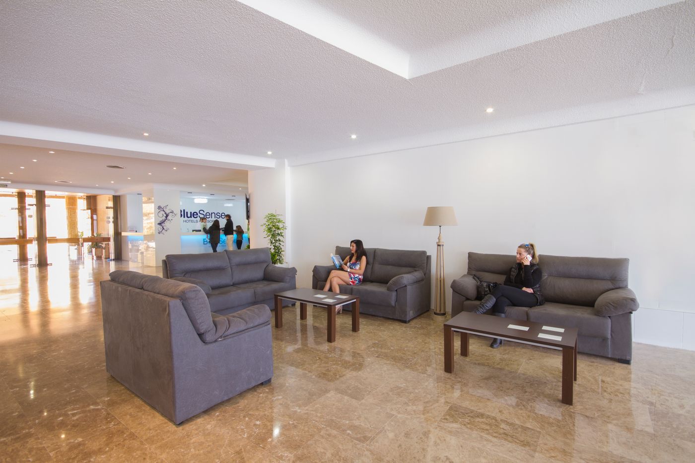 Bluesense-Villajoyosa-Resort-Lobby-31