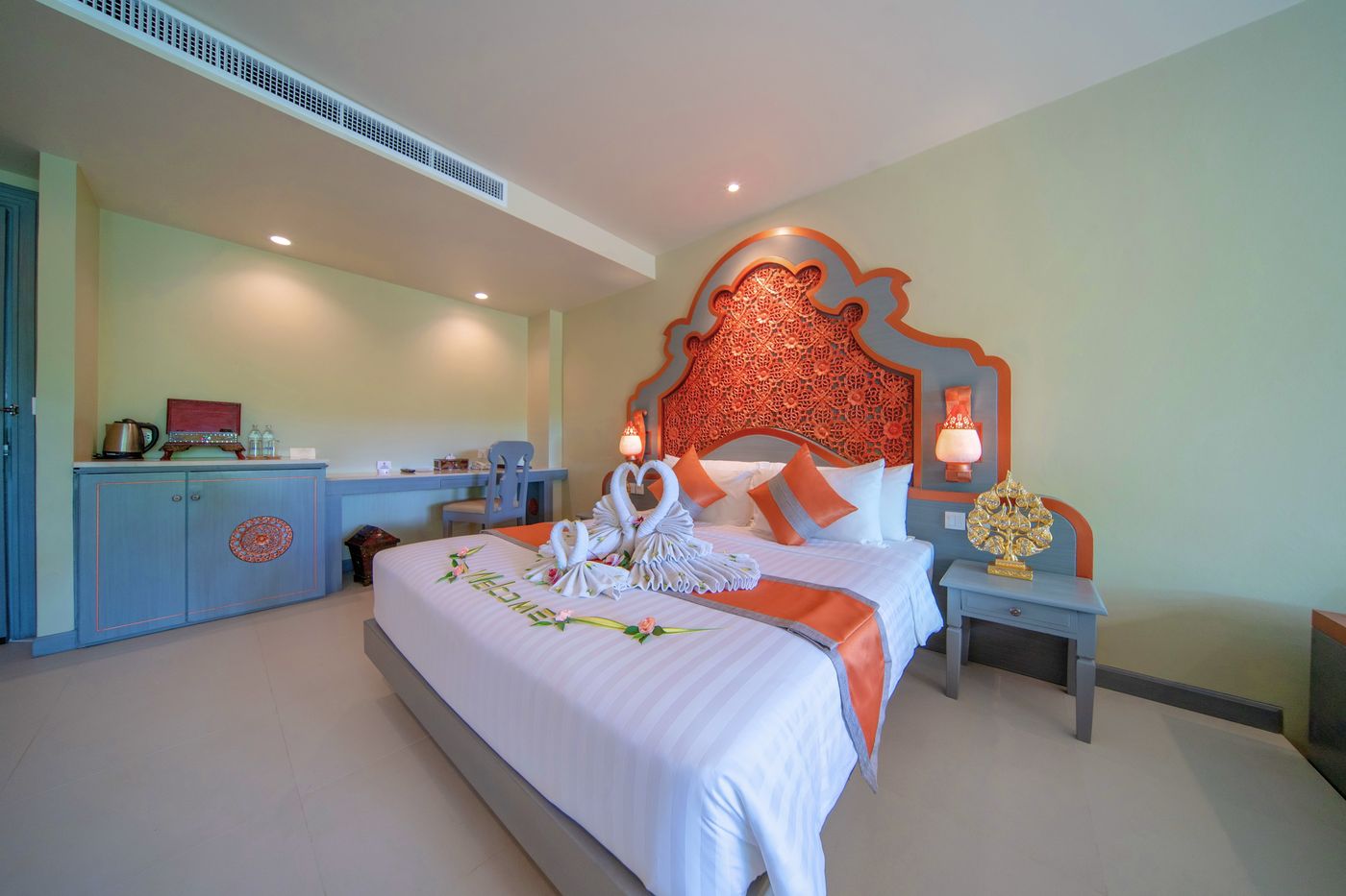 Maikhao-Palm-Beach-Resort-Room-9