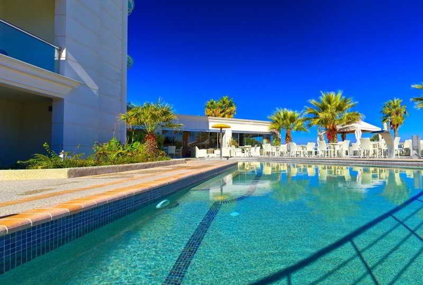 Elinotel-Apolamare-Pool-3