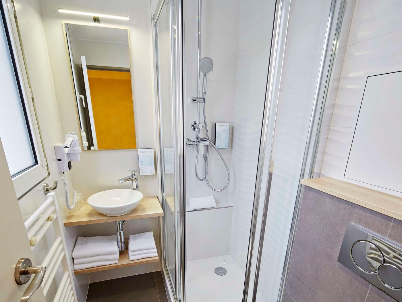 Campanile-Paris14-Maine-Montparnasse-Room-37