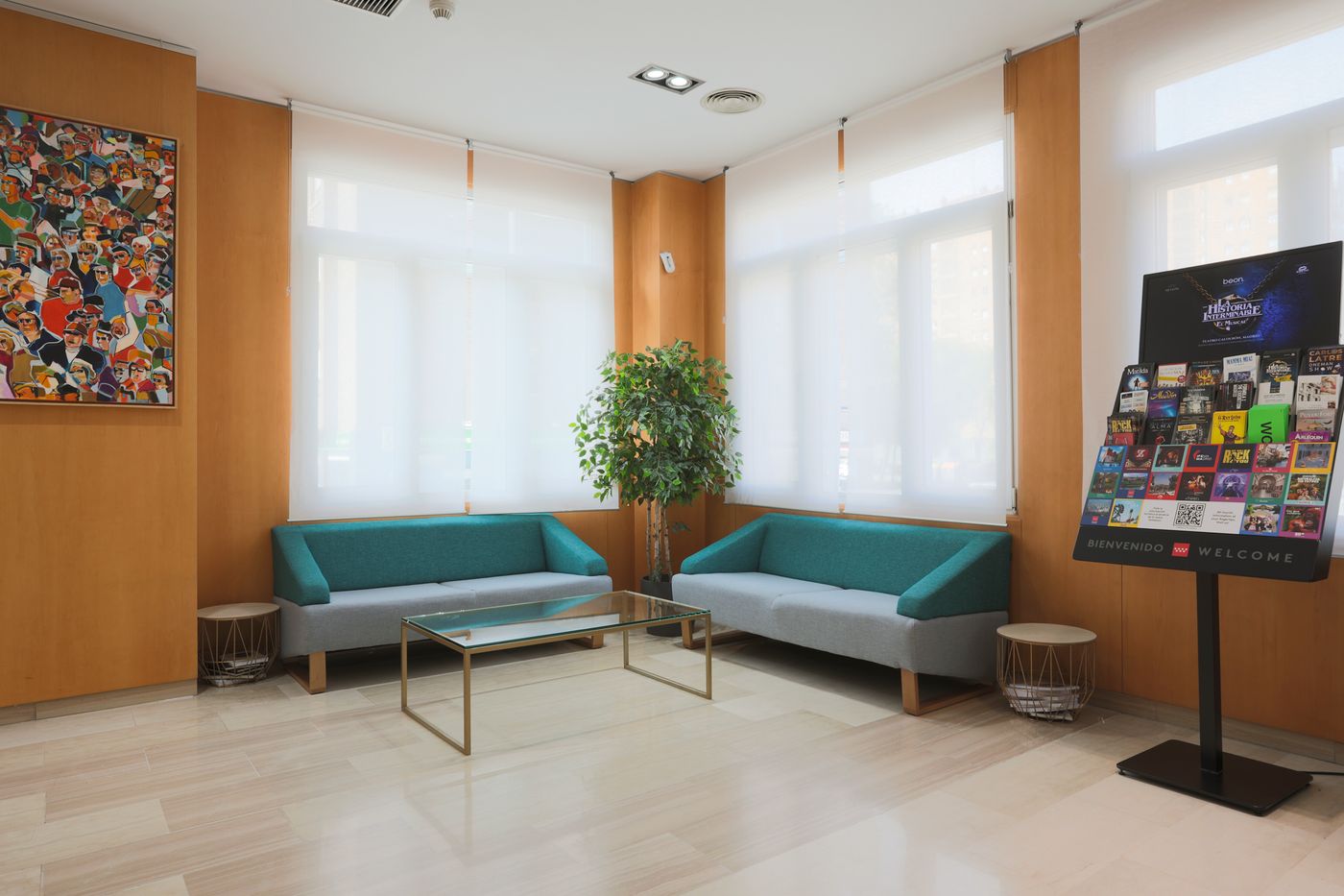 Porcel-Torre-Garden-Lobby-3