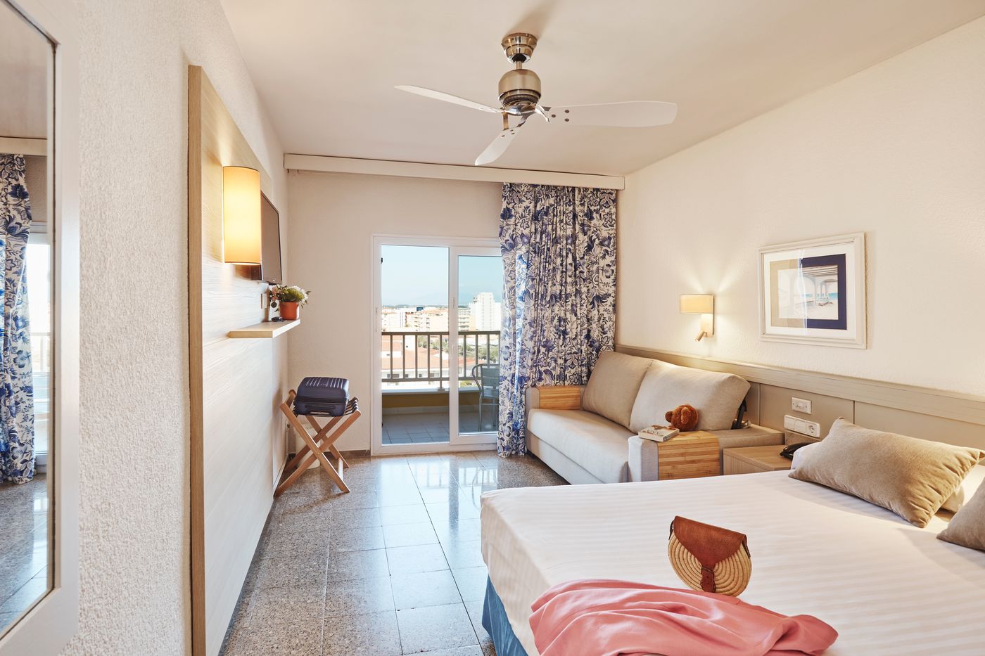 Prestige-Goya-Park-Room-15