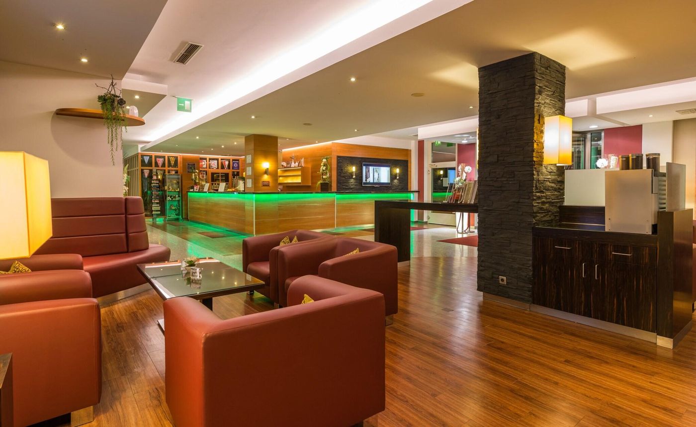 Novina Sudwestpark Hotel-Germany-NURNBERG-Lobby-8